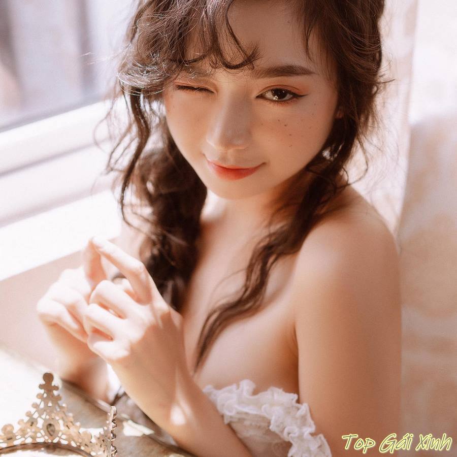 ảnh Vũ Ngọc Kim Chi nude táo bạo 14