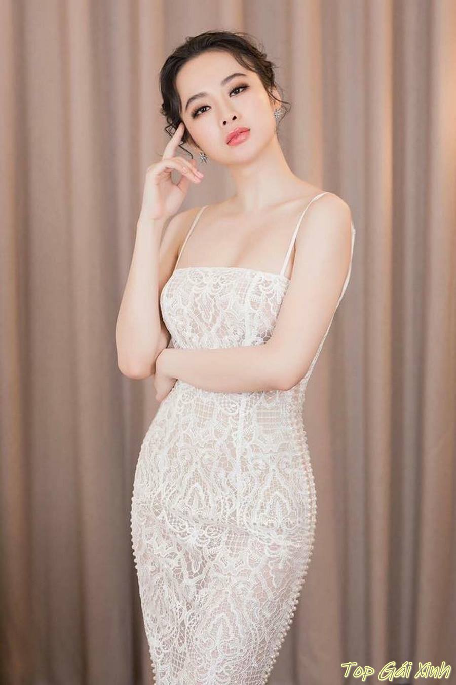 ảnh Angela Phương Trinh bikini 18