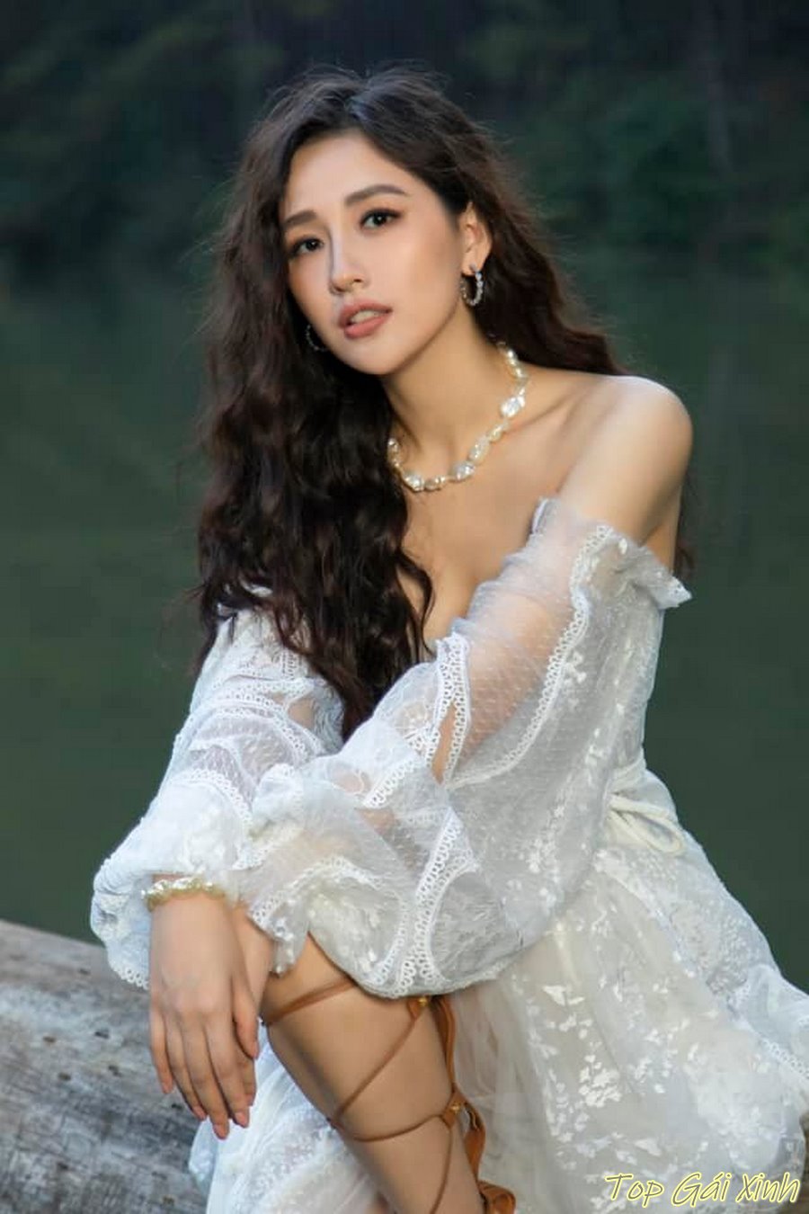 ảnh Mai Phương Thúy nude 3