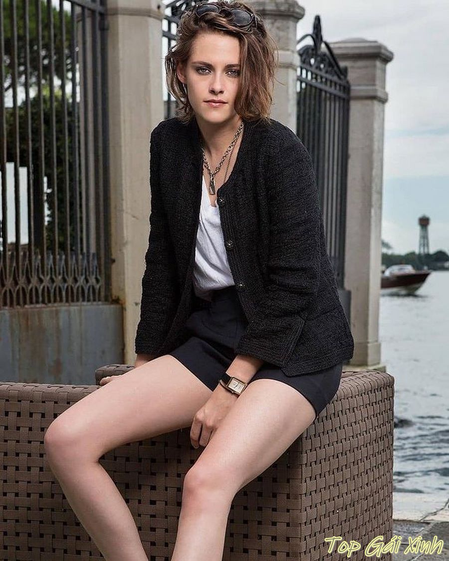 ảnh Kristen Stewart nude mới nhất 40