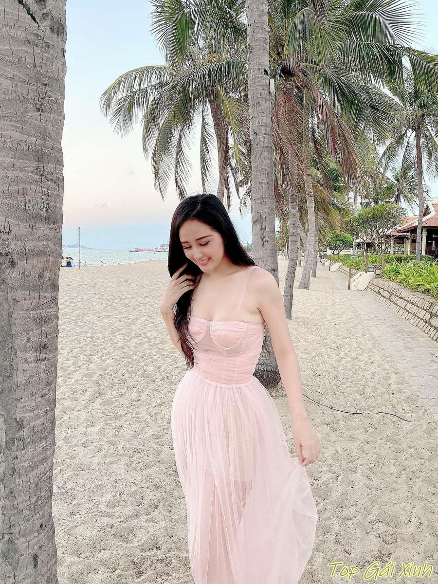 ảnh Mai Phương Thúy nude 6