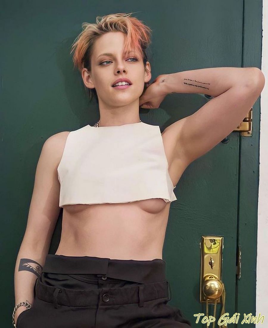 ảnh Kristen Stewart nude mới nhất 8