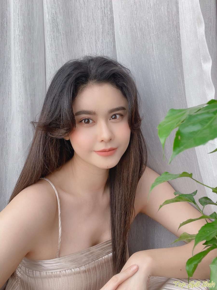 ảnh Trương Quỳnh Anh sexy 17