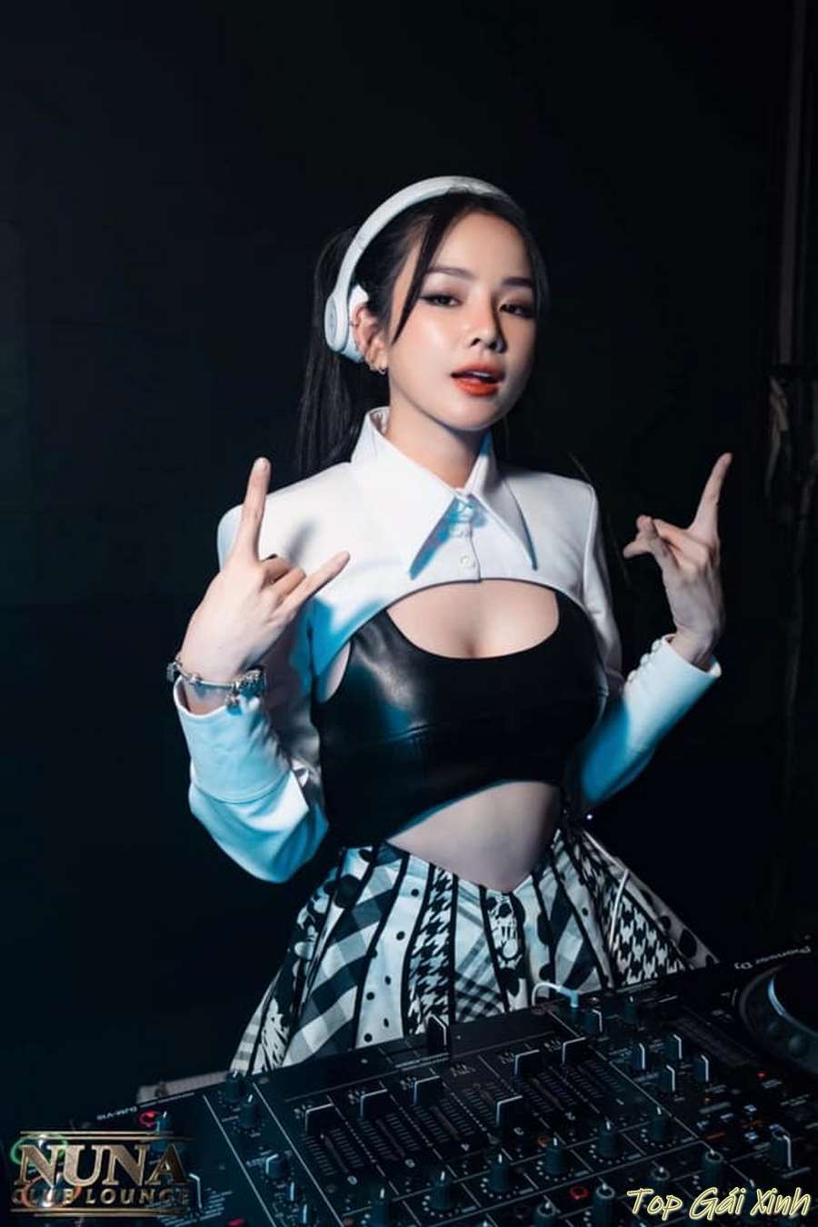 ảnh DJ Mie sexy 23