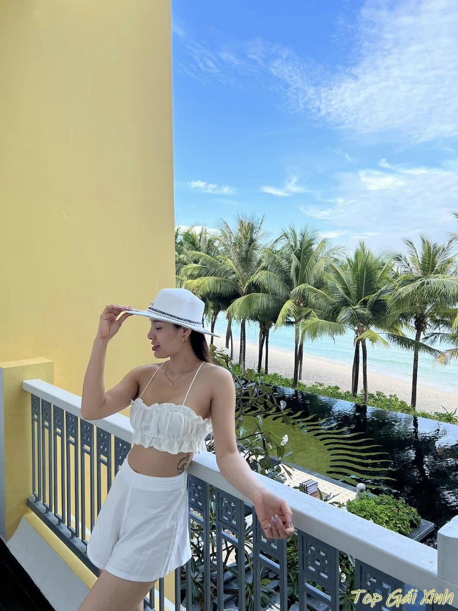 ảnh Phương Trinh Jolie bikini 25