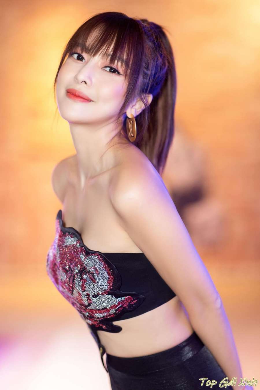 ảnh Cao Thái Hà bikini gợi cảm 25