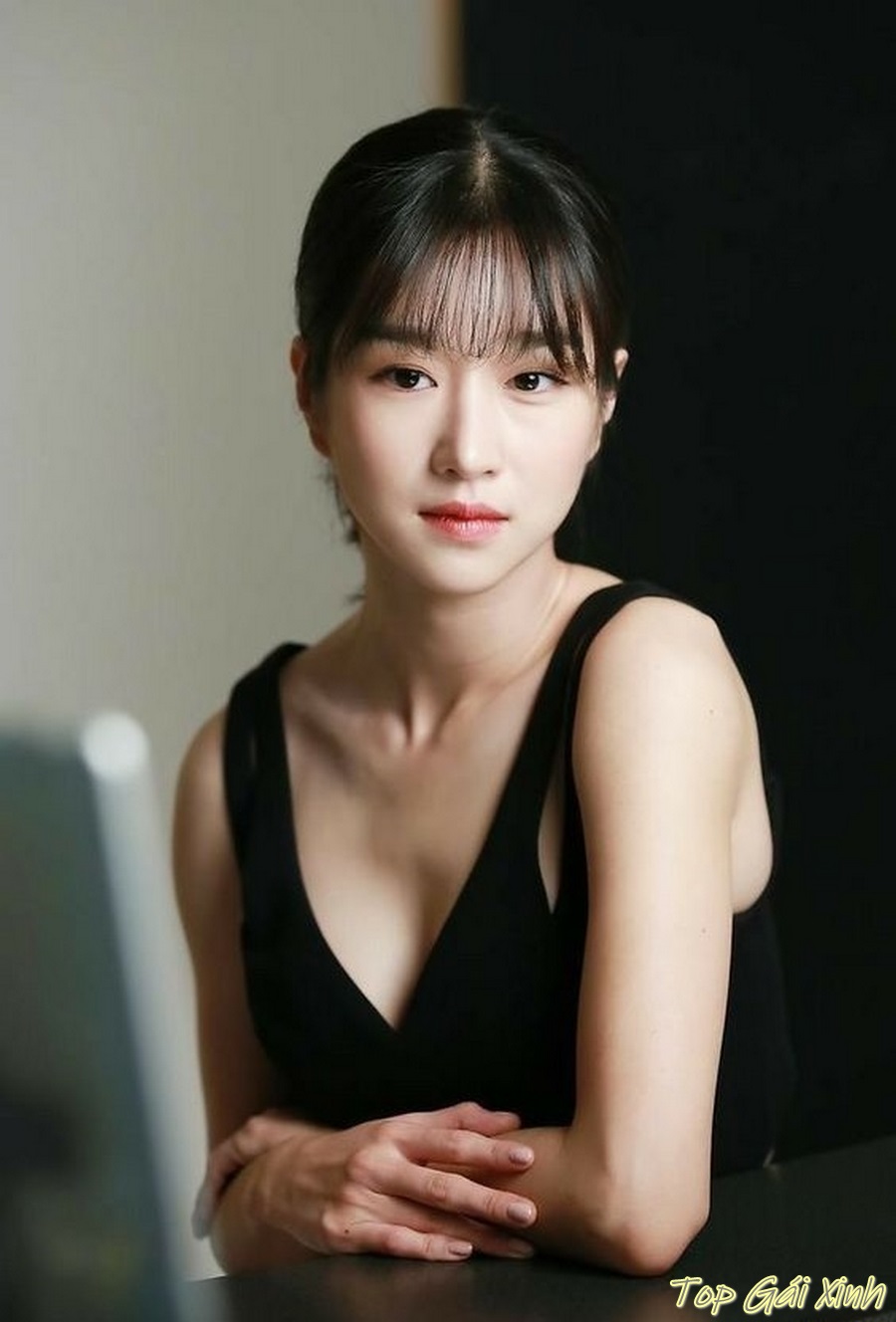 Ảnh Seo Ye Ji sexy quyến rũ 28