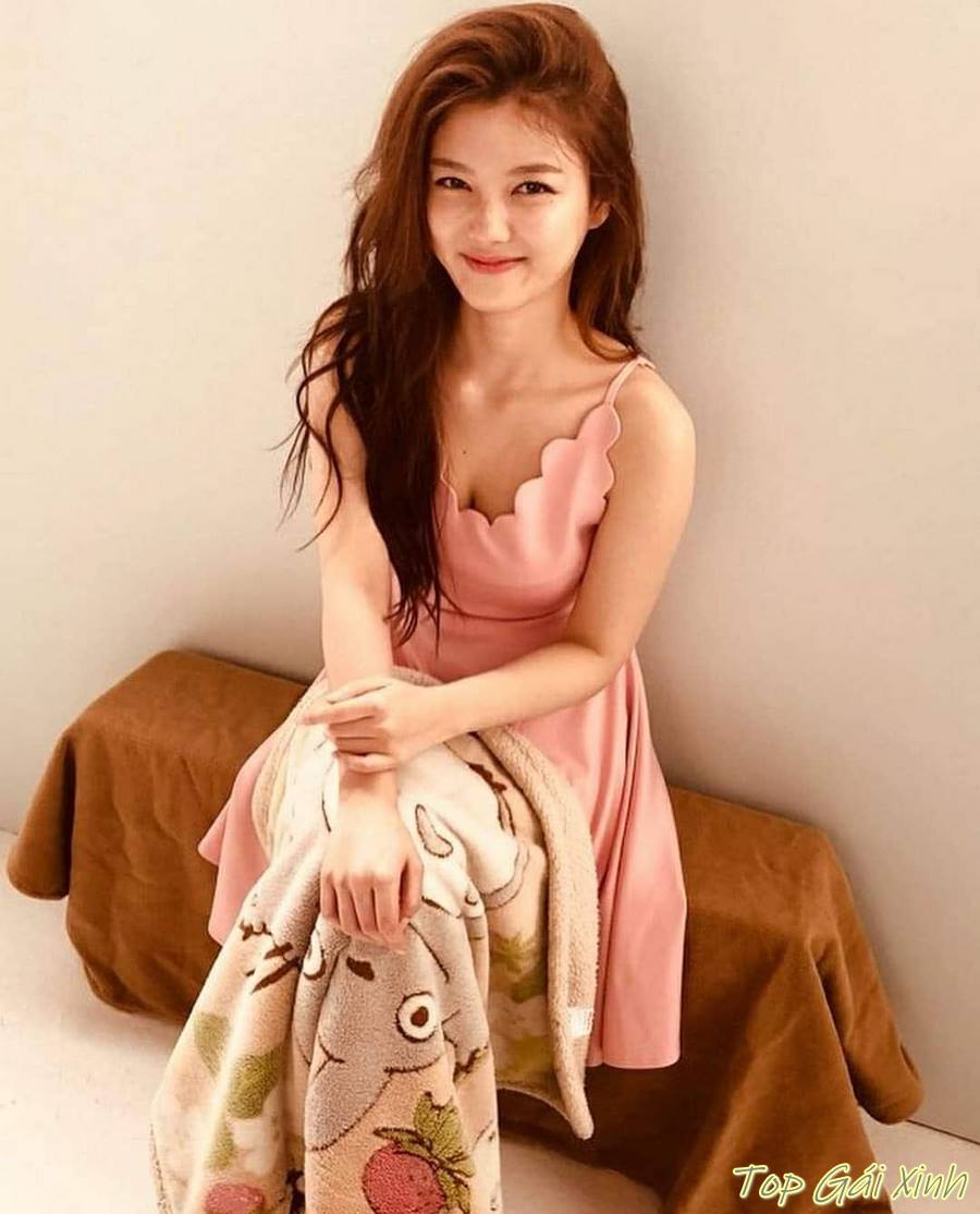 Ảnh Kim Yoo Jung sexy gợi cảm 28