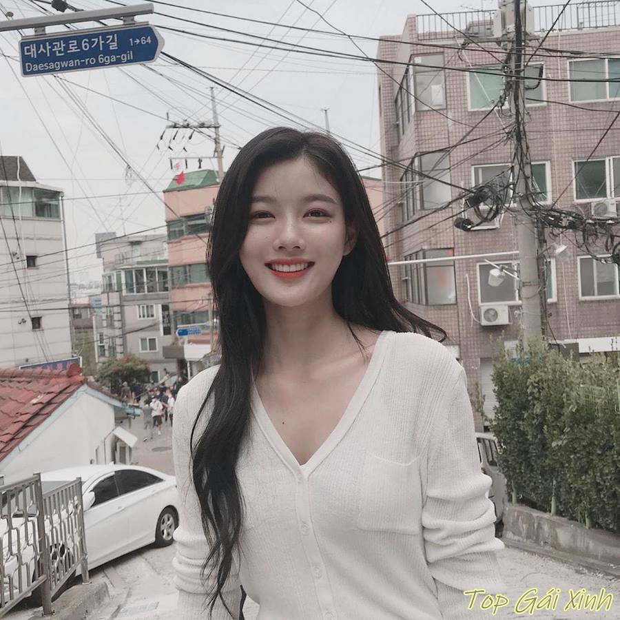 Ảnh Kim Yoo Jung sexy gợi cảm 32