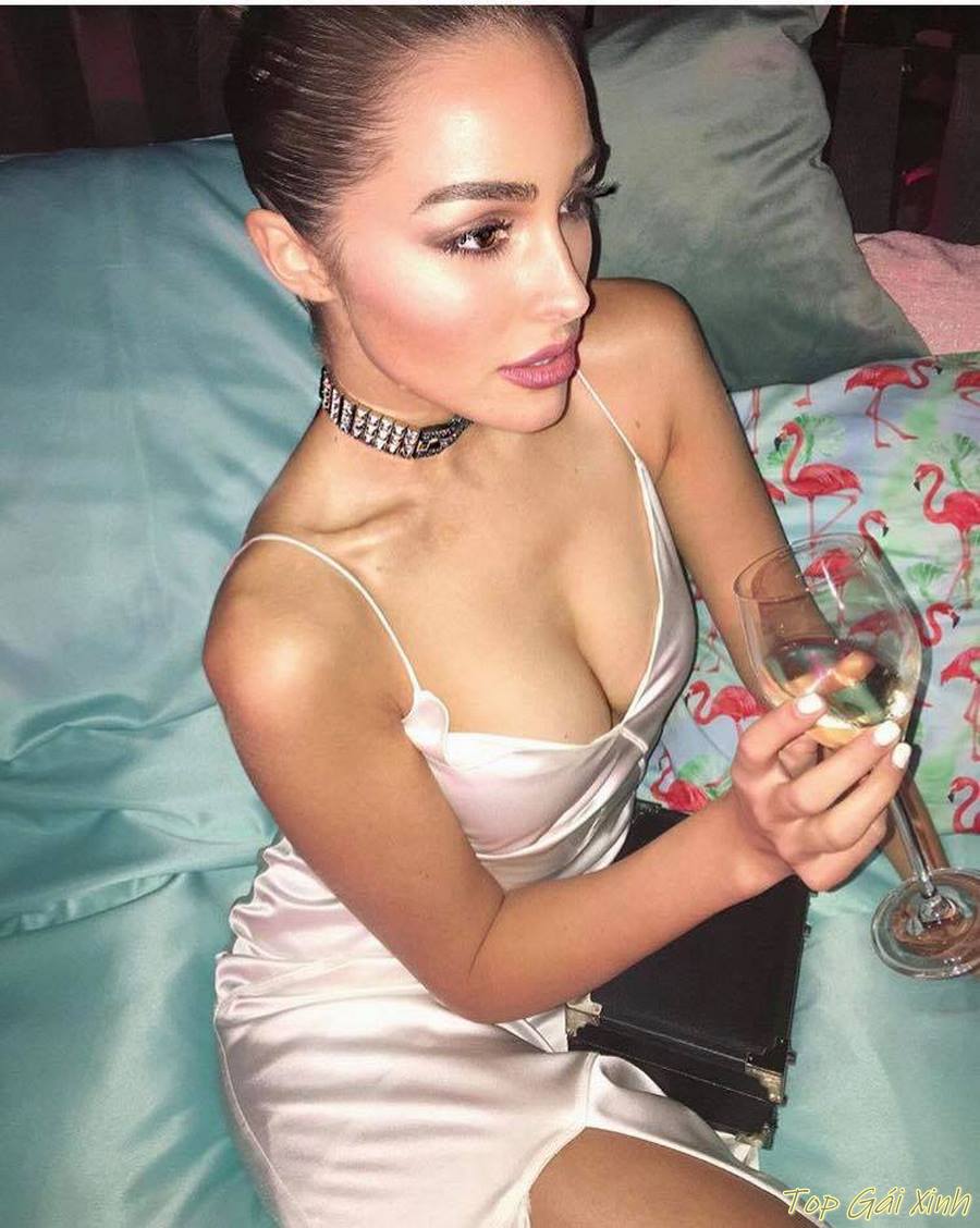 ảnh Olivia Culpo nude khiêu gợi 48