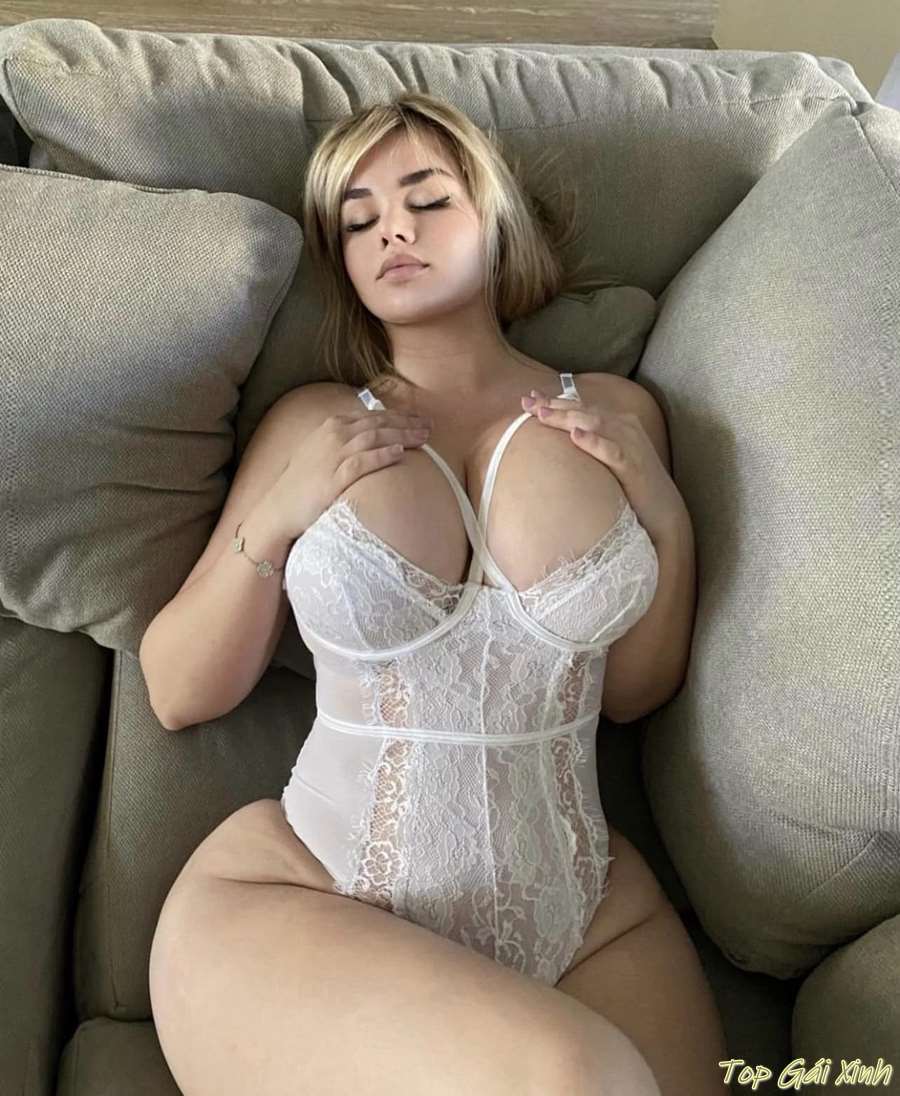 ảnh Anastasia Kvitko nude 23