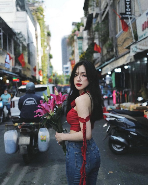 Ảnh hotgirl Đinh Ngọc Phi Linh sexy xinh đẹp 20