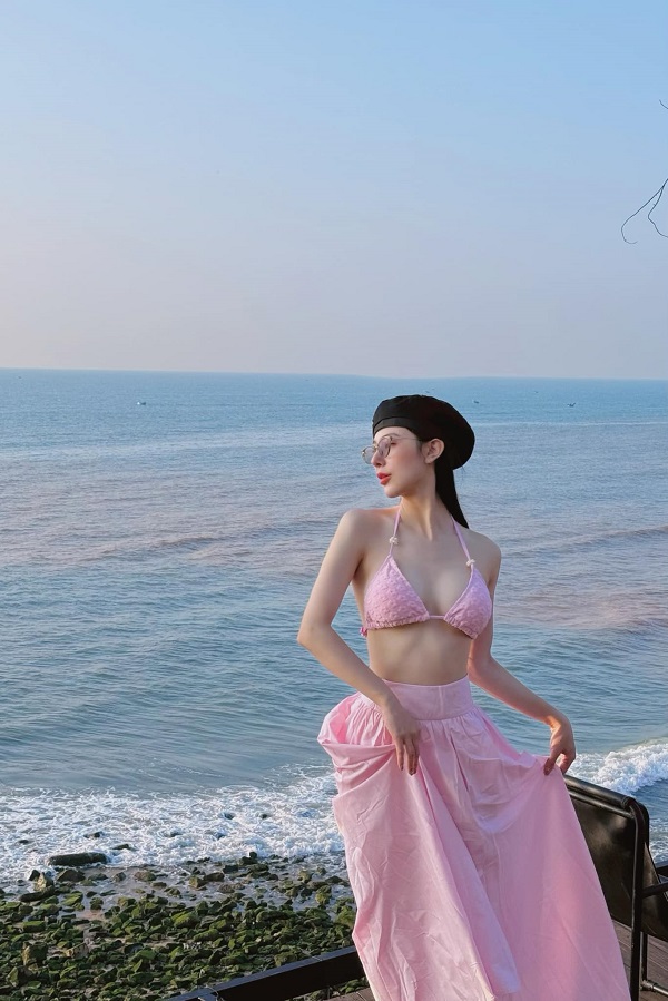 Ảnh hotgirl Nguyễn Mai Thu Trang bikini gợi cảm 14