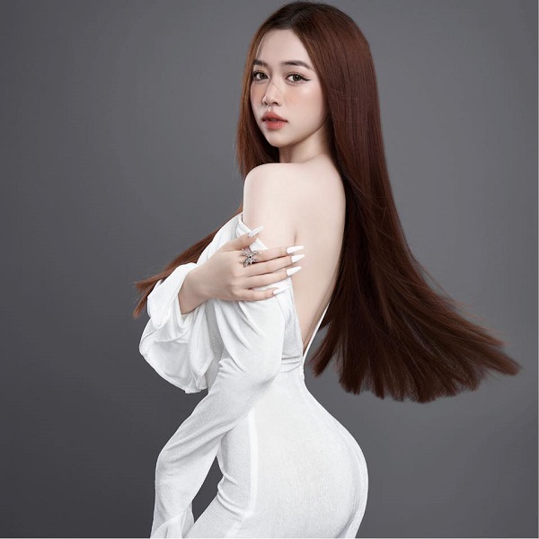 Ảnh hotgirl Phạm Thu Hằng xinh đẹp mới nhất 20