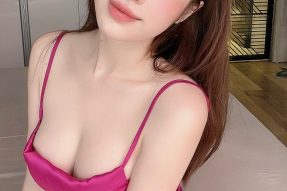 101+ Ảnh hotgirl Phạm Thu Hằng sexy khoe vòng 1 trắng nõn