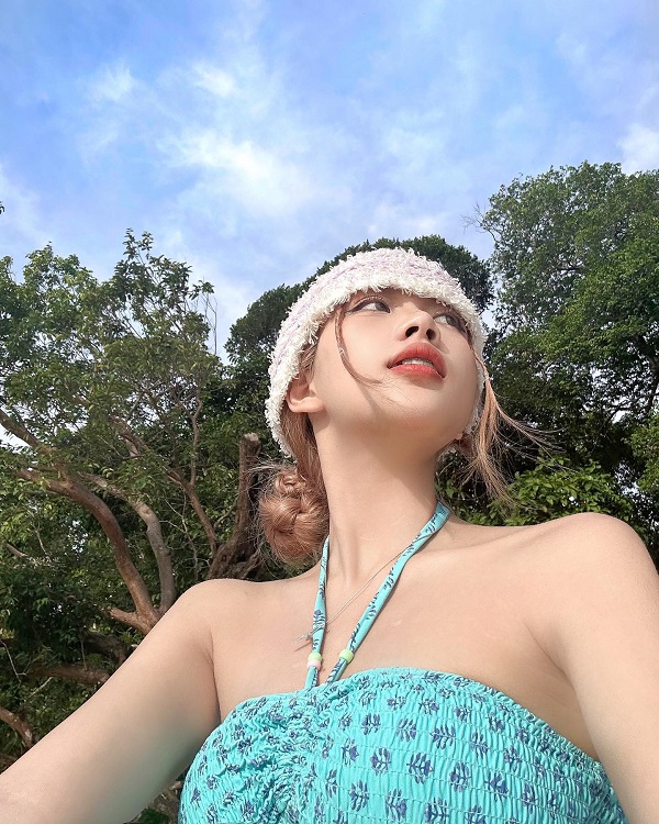 Ảnh hotgirl Cù Thị Hoài Trang bikini 4