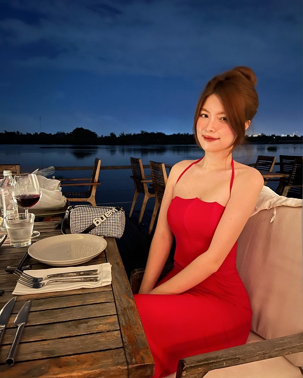 Ảnh hotgirl Thuỵ Hân sexy 3