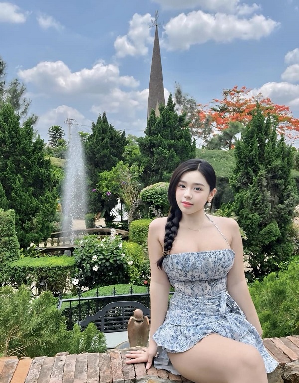 Ảnh hotgirl Trần Minh Thiên Di sexy gợi cảm 26