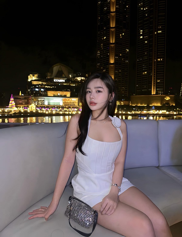 Ảnh hotgirl Trần Minh Thiên Di sexy gợi cảm 23