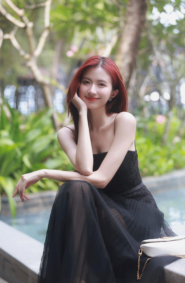 Ảnh Nguyễn Ngọc Huyền sexy 2