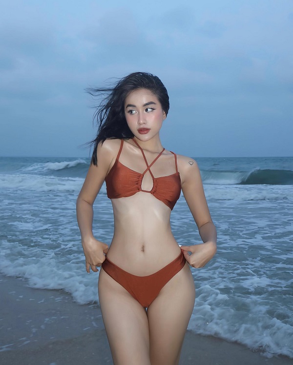 Ảnh Hồng Ngọc Nguyễn bikini 20