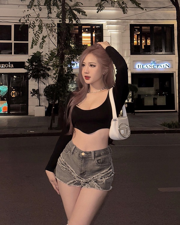 Ảnh hotgirl Linh Hương Trần sexy gợi cảm 6