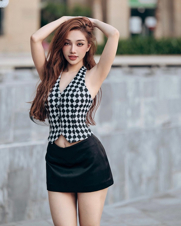 Ảnh hotgirl Vân Anh sexy quyến rũ 9