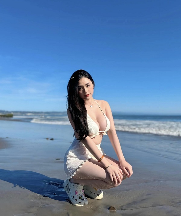 Ảnh hotgirl Vương Hoàng Mai Diz bikini 12