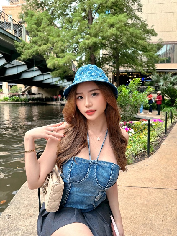 Ảnh hotgirl Vương Hoàng Mai Diz sexy 6