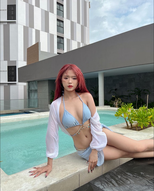 Ảnh Mai Hà Hoàng Yến bikini 2