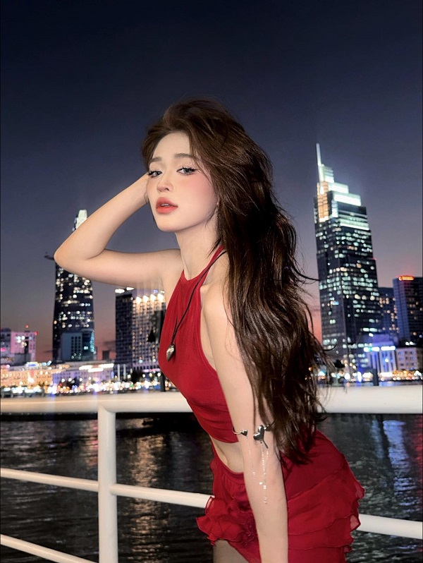 Ảnh Mai Hà Hoàng Yến sexy 14