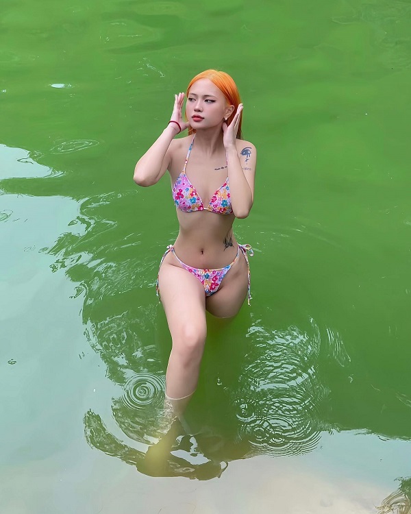 Ảnh tiktoker Dương Vi bikini 3