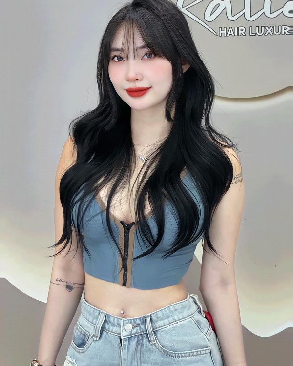 Ảnh tikoker Kelly Uyên sexy 2