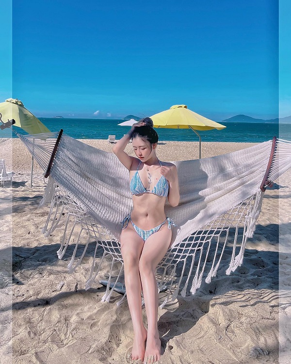 Ảnh tiktoker Linh Linh bikini 13