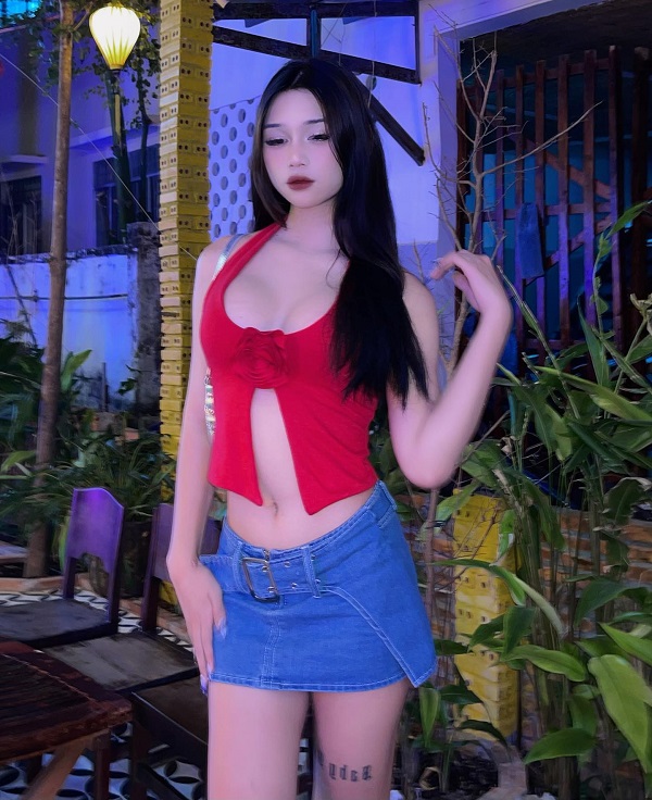 Ảnh tiktoker Thảo Linh sexy 20