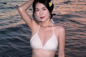 101+ Ảnh tiktoker Trang Hàn bikini cực sexy khoe body