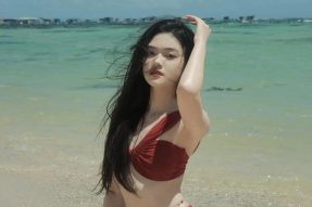 99+ Ảnh tiktoker Uyển Nhi bikini cực sexy khoe body thon gọn