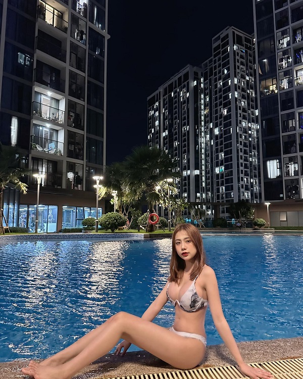 Ảnh hotgirl Bảo Trâm bikini nóng bỏng 12