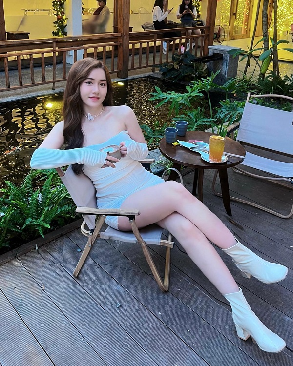 Ảnh hotgirl Hạnh Lê sexy gợi cảm  10