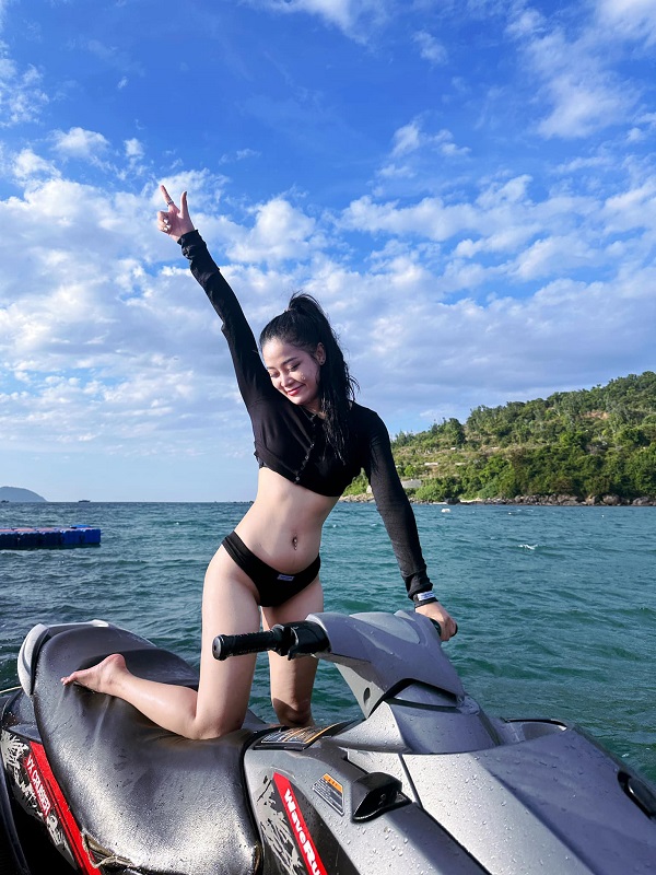 Ảnh hotgirl Trà Thanh Lương bikini 7