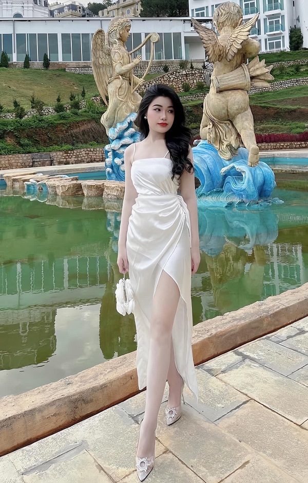 Ảnh hotgirl Nguyễn Lê Na sexy 3