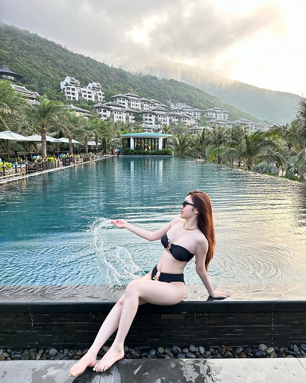 Ảnh hotgirl Phương Anh Nguyễn bikini 4