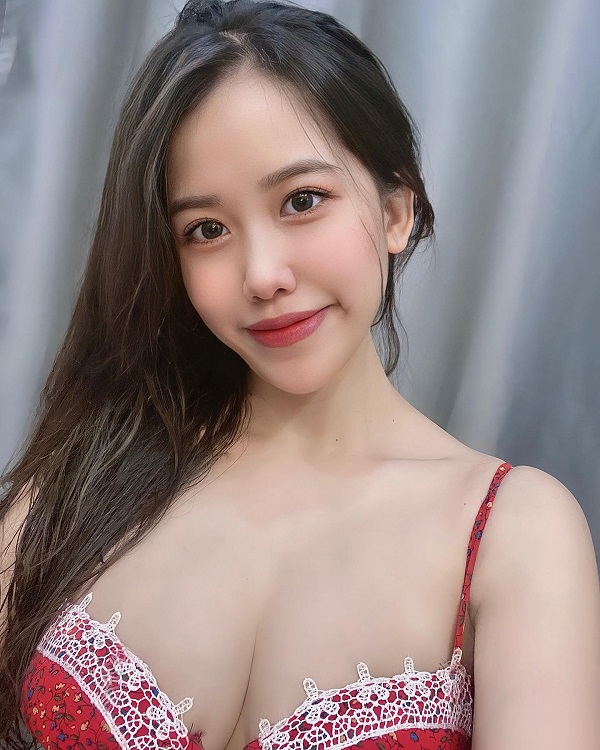 Ảnh Nguyễn Ngọc Thiên Thuỳ sexy 13