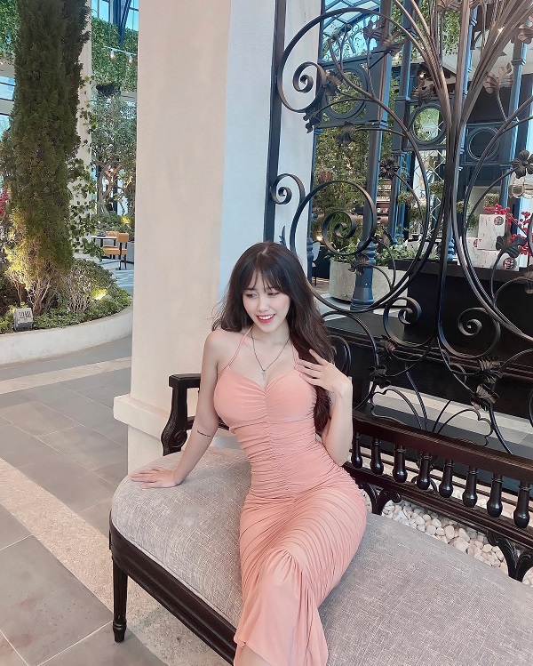 Ảnh Nguyễn Ngọc Thiên Thuỳ sexy 7