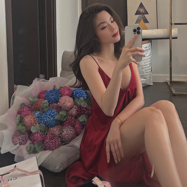 Ảnh tiktoker Châu Tú Linh sexy 10